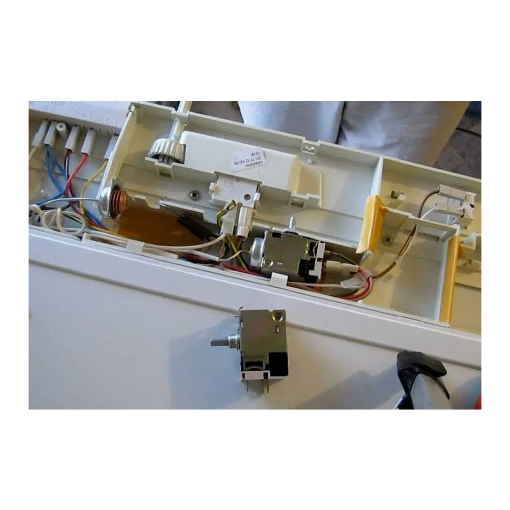 PTO BOX XJBN-00828 для гидронасоса экскаватора HYUNDAI R140LC-7A